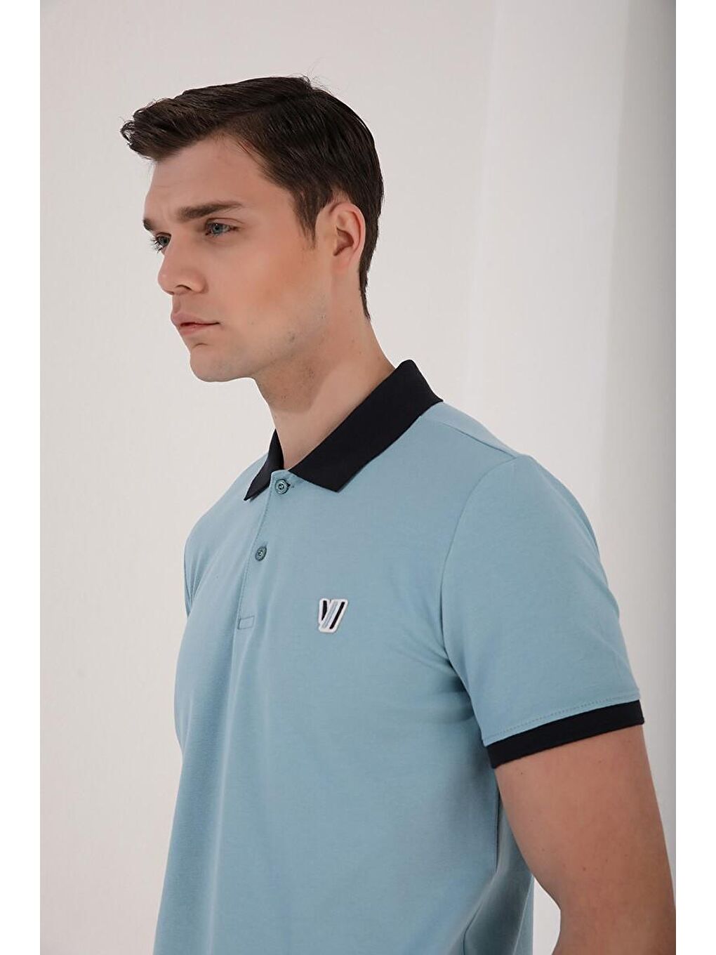 Buz Mavi Basic Göğüs Logolu Standart Kalıp Polo Yaka Erkek Tişört - 87938-4