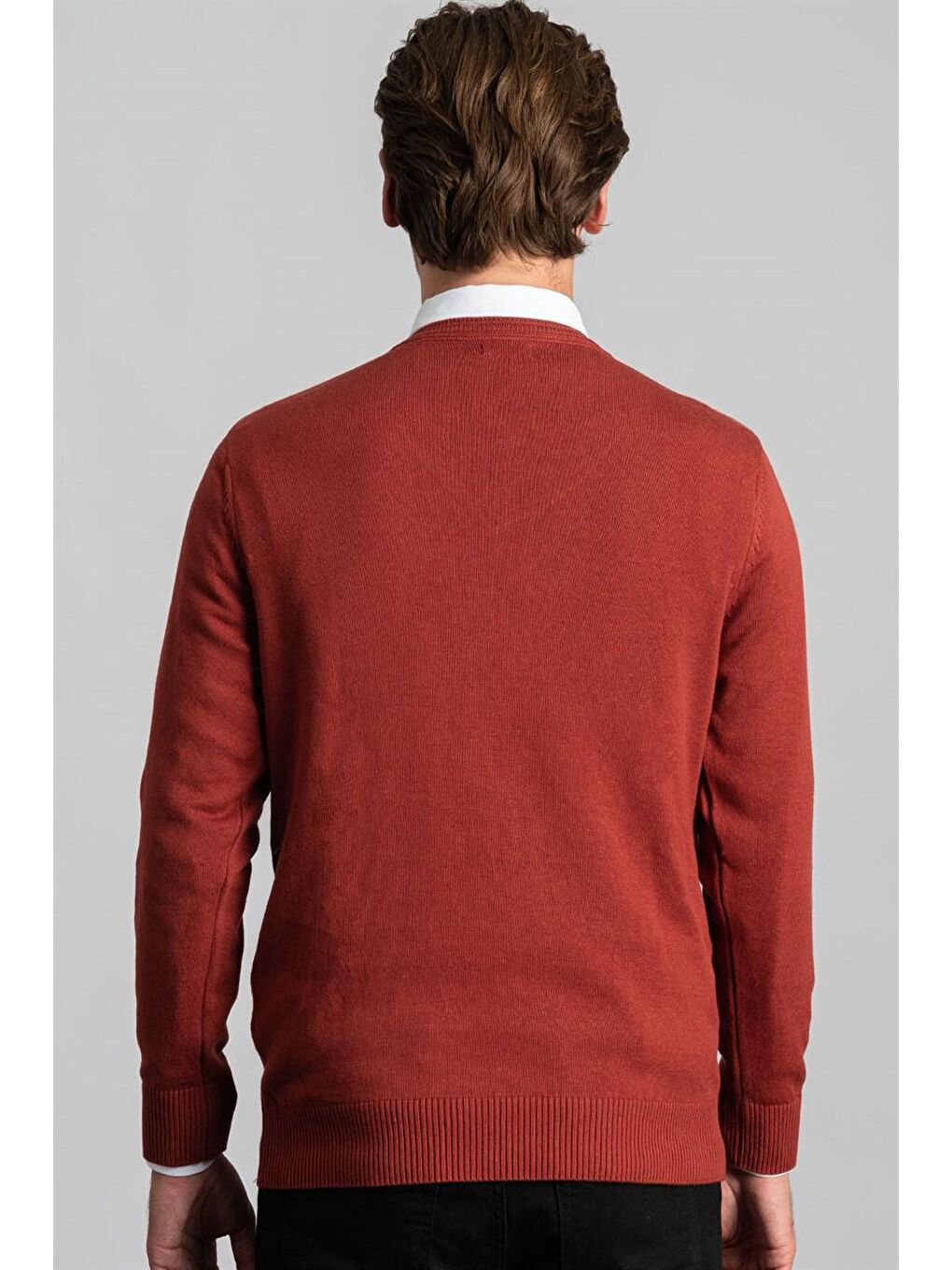 Kahverengi Erkek Standart Fit Normal Kesim V Yaka Pamuklu Tarçın Triko Kazak-3