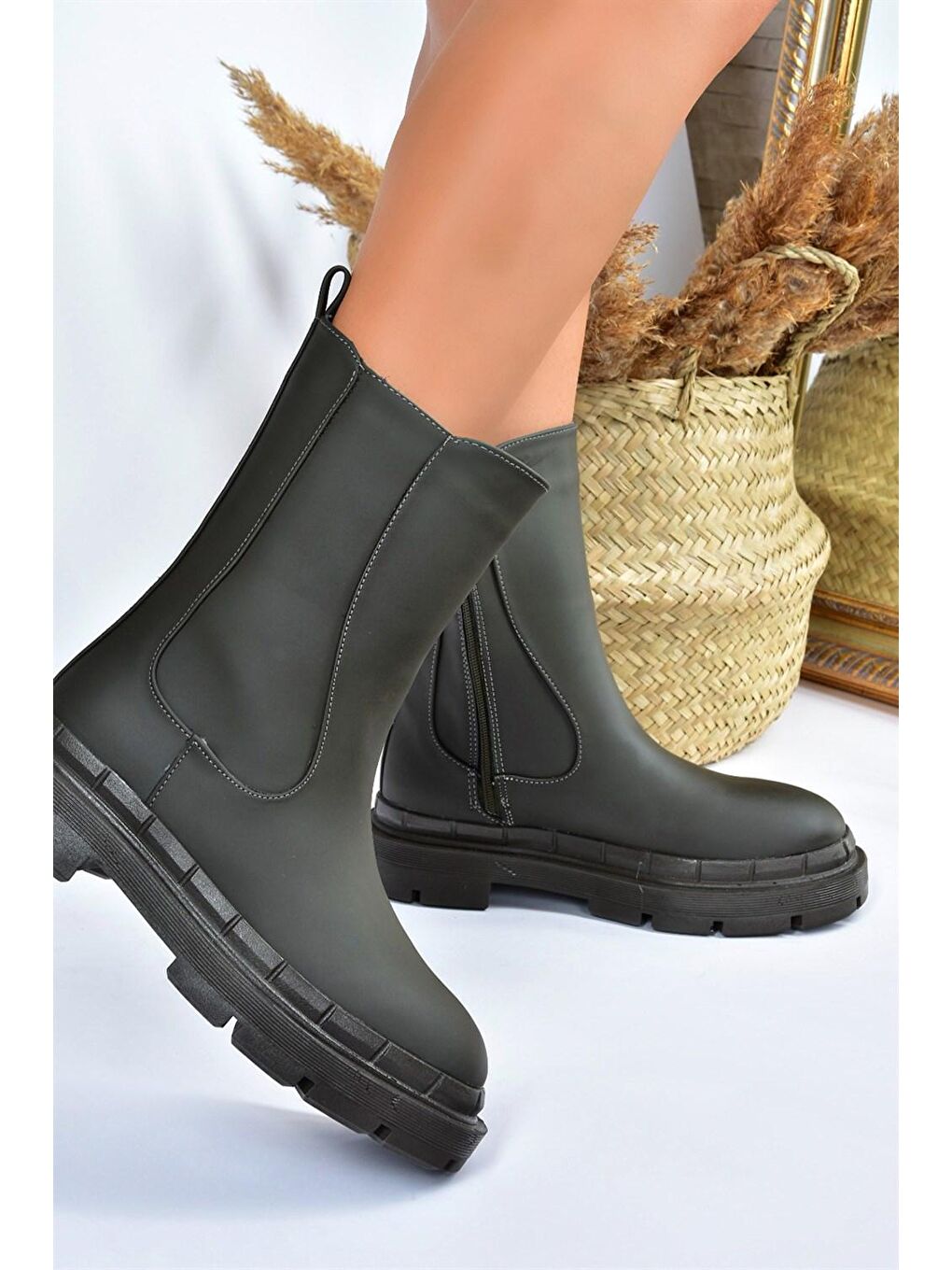 L9737940 Haki Kadın Bot-2