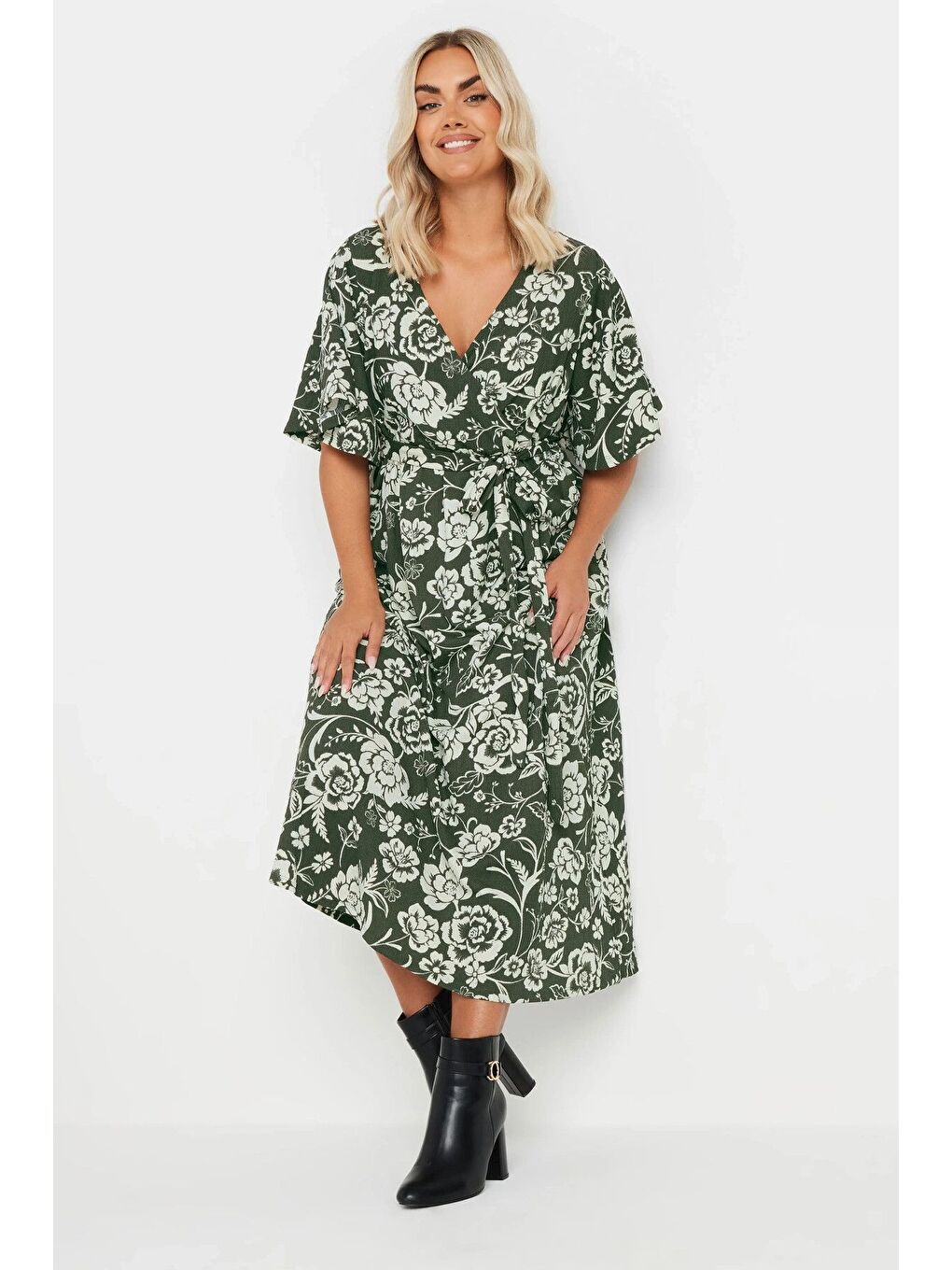 Haki Büyük Beden Kısa Kollu V Yaka Kuşaklı Anvelop Elbise 137988