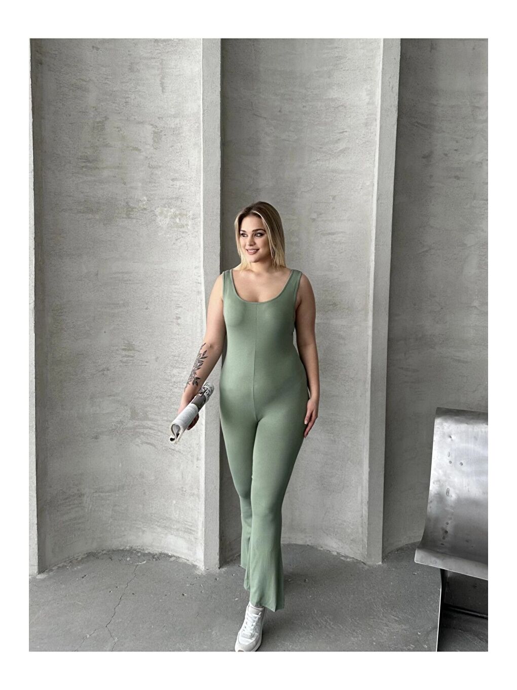 Yeşil Büyük Beden Sıfır Kol İspanyol Paça Kapamasız Esnek Tulum 224983