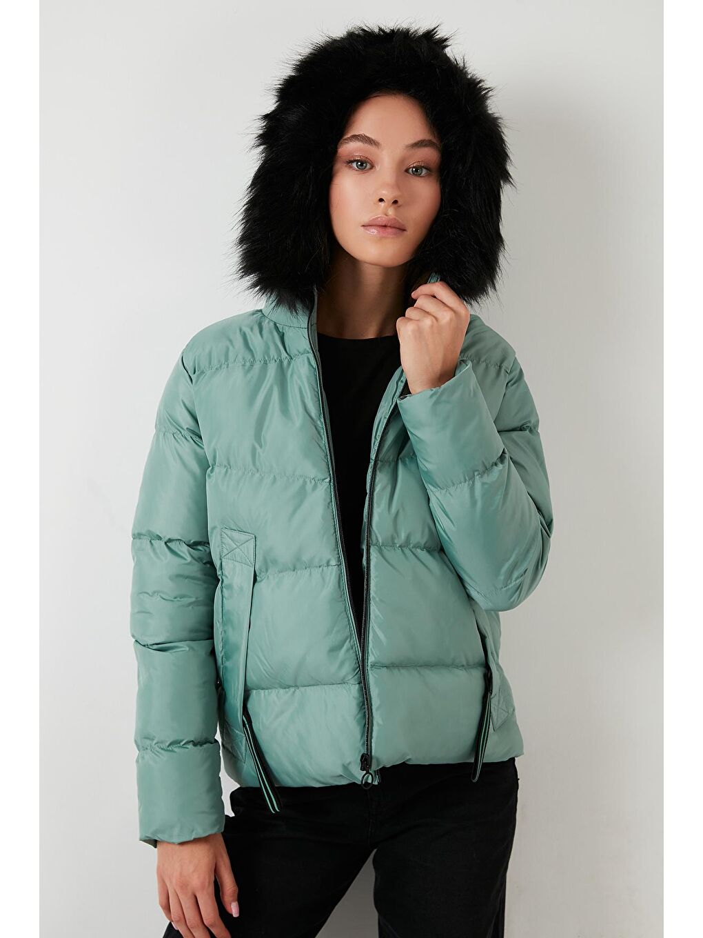 Yeşil Yakası Suni Kürklü Kapüşonlu Şişme Mont 497MELIS-3