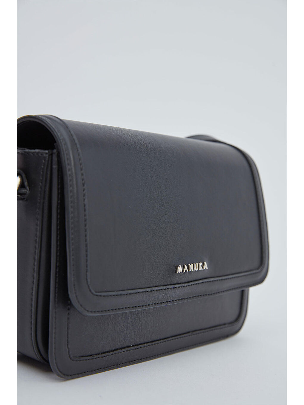 Kapaklı Omuz Çantası Siyah-5