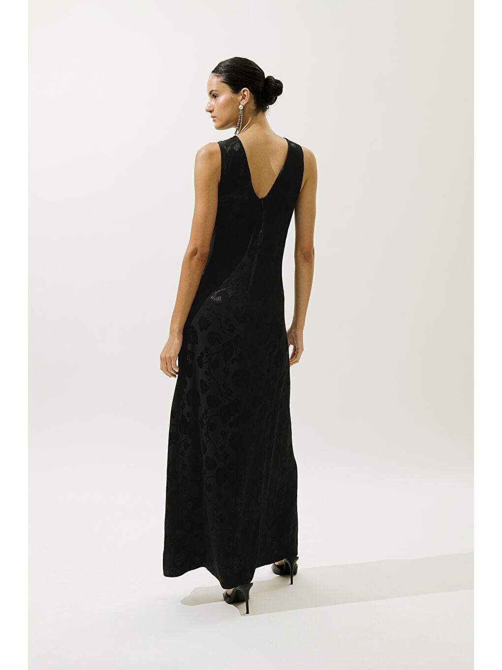 Saten Askılı Abiye Elbise Siyah-5