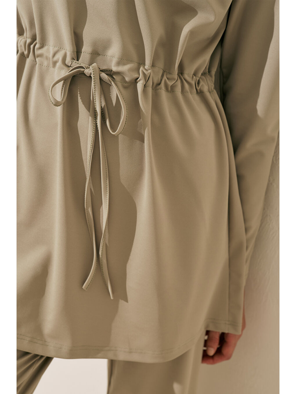 Beli Ayarlamalı Tesettür Mayo Yeşil-2