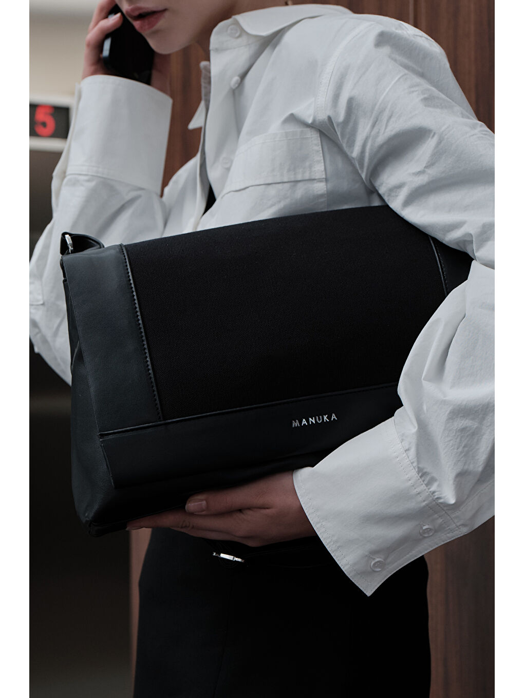 Kanvas Deri Kapaklı Çanta Siyah