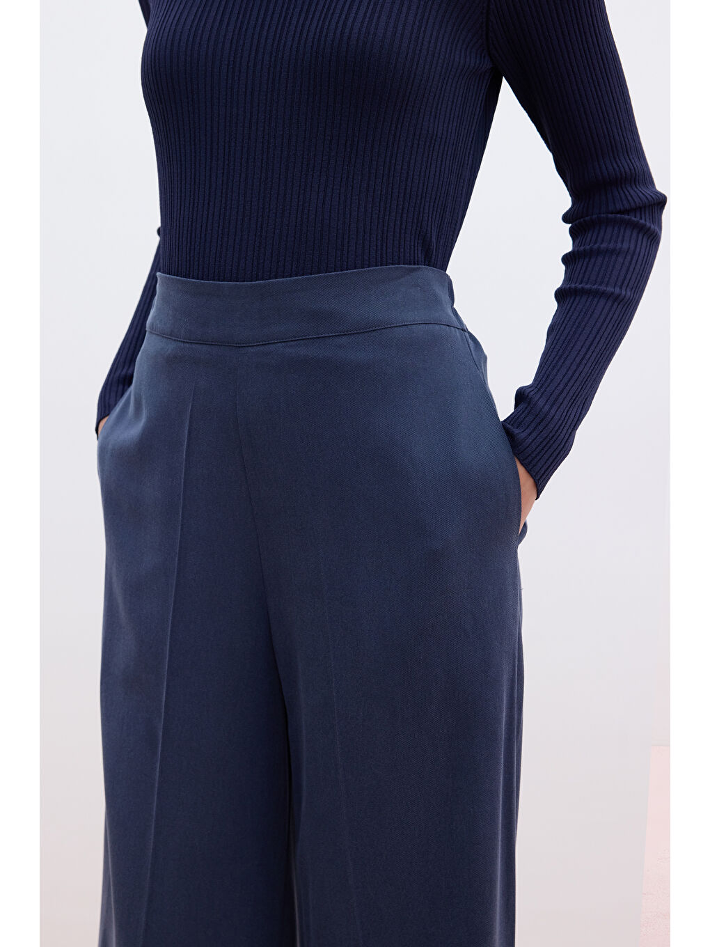 Lyocell Geniş Paça Pantolon Lacivert-4