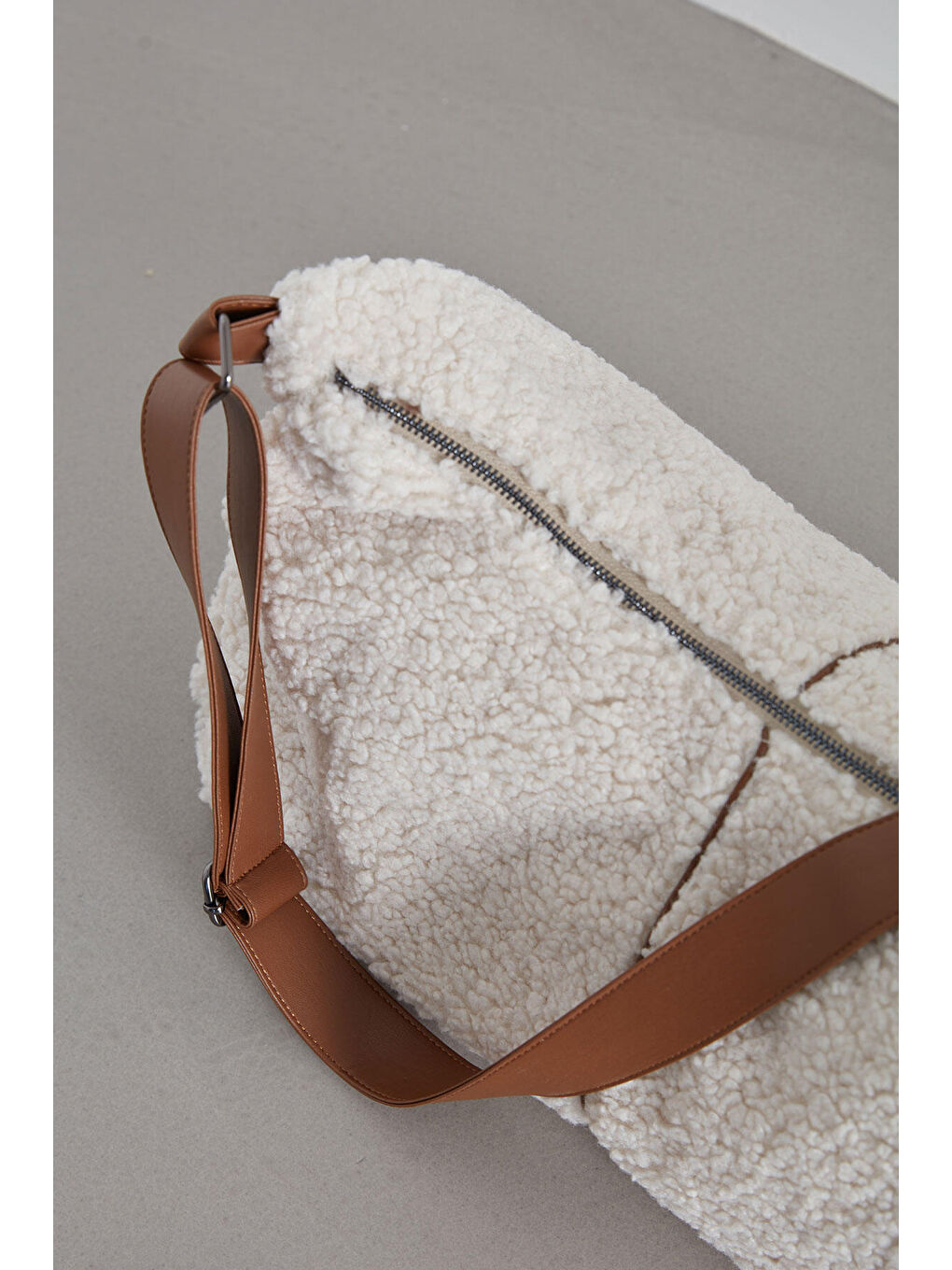Suni Kürk Tote Çapraz Çanta Bej-5