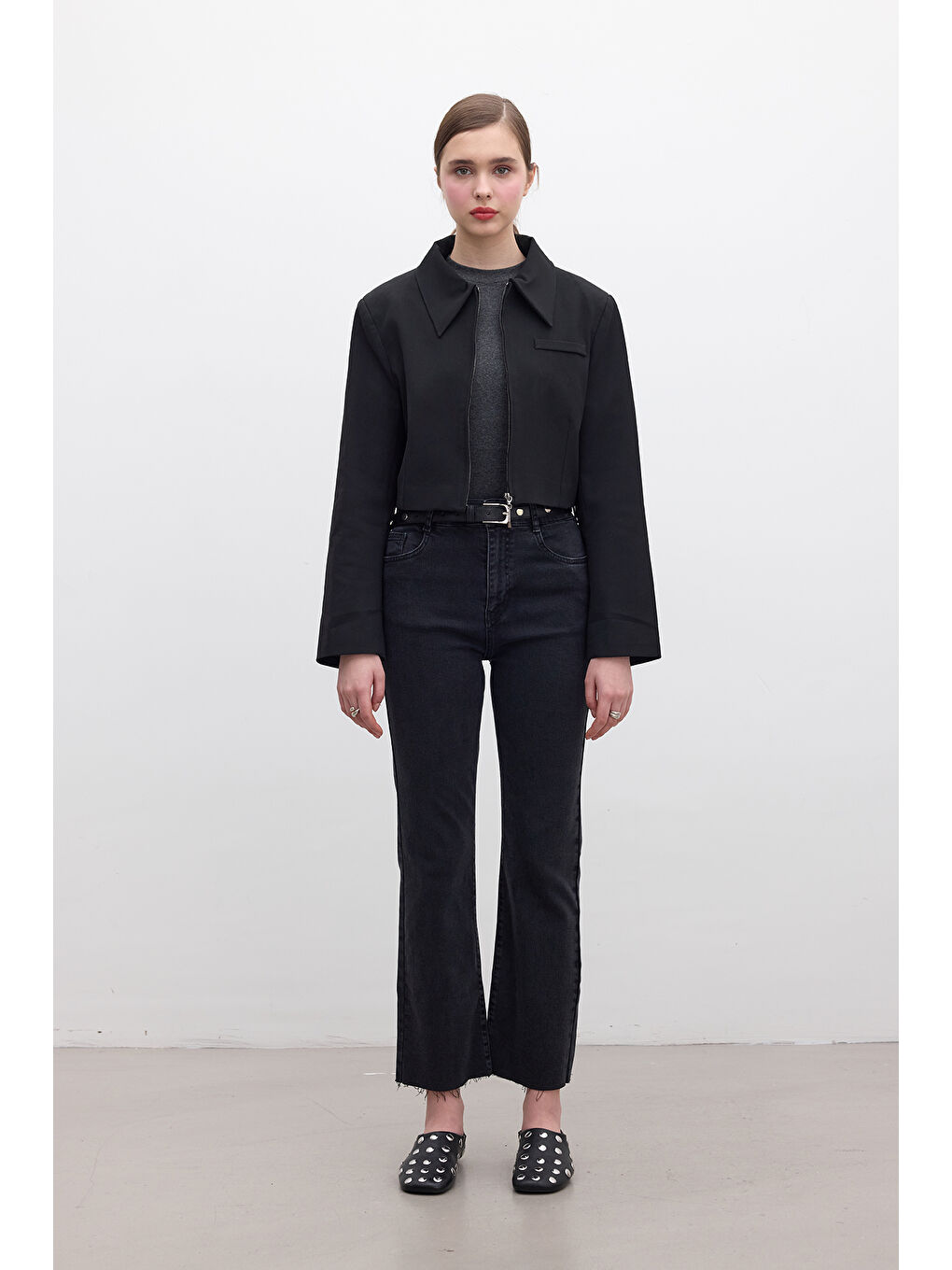 Klasik Kesim Crop Blazer Ceket Siyah-3