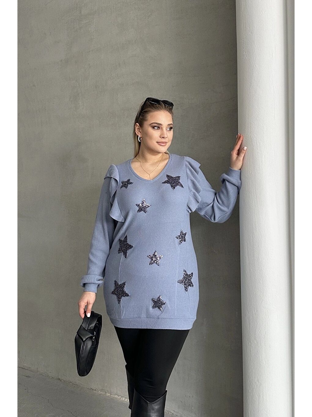 Mavi Büyük Beden Uzun Kolları Fırfırlı Yıldız Desen İşlemeli Bluz 301234-4