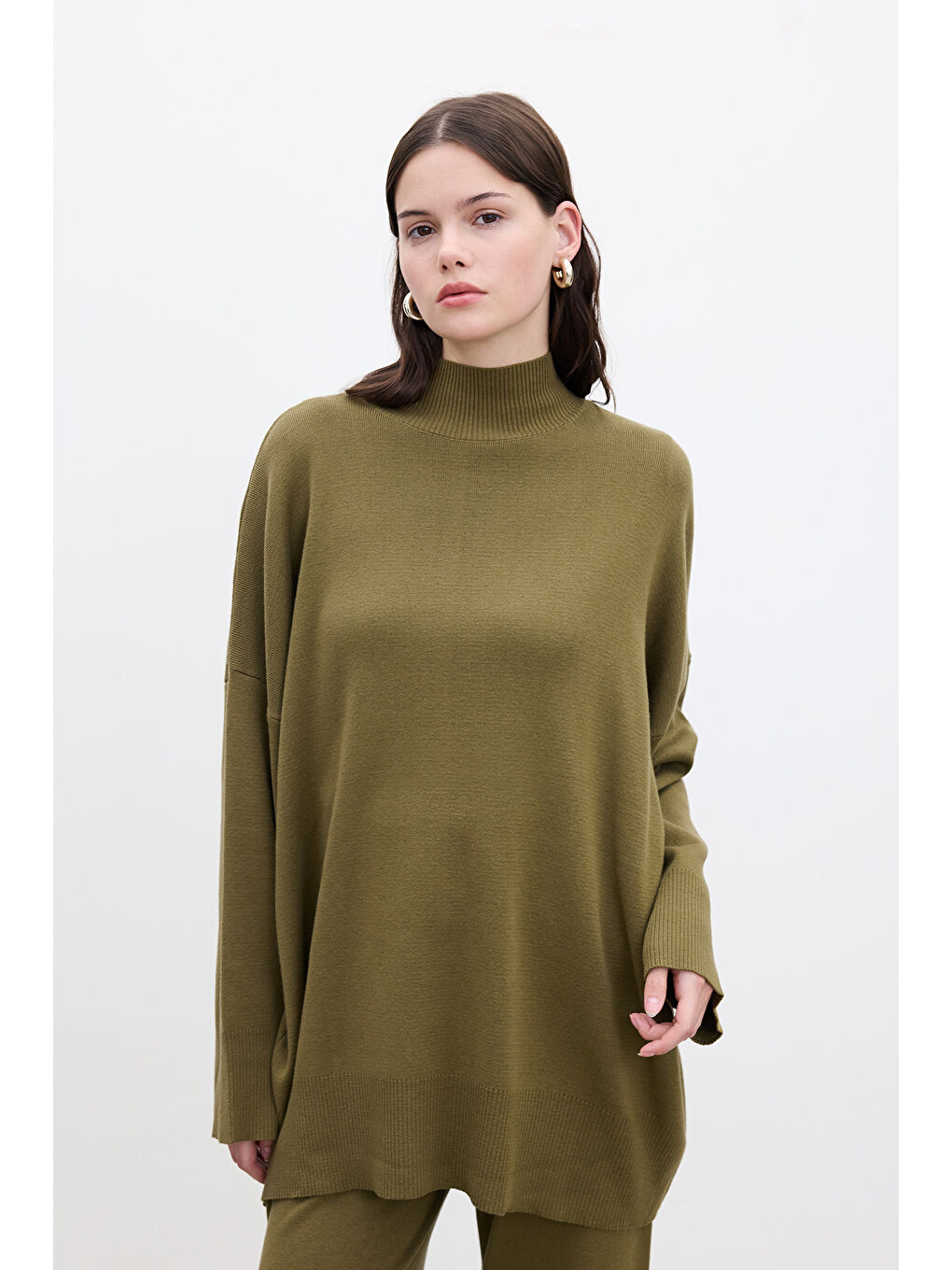 Oversize Yüksek Yaka Kazak Yeşil