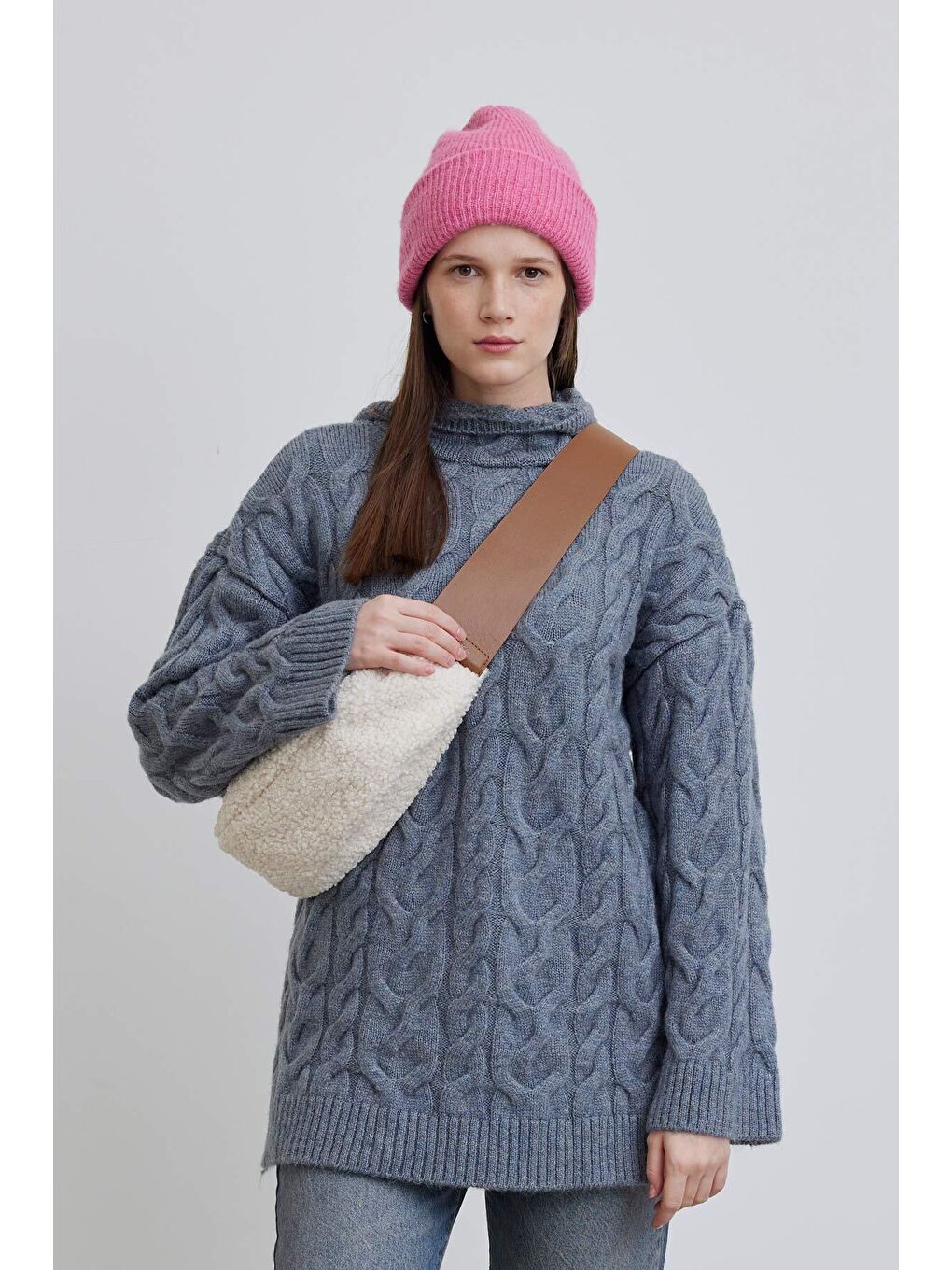 Suni Kürklü Çapraz Çanta Bej-3