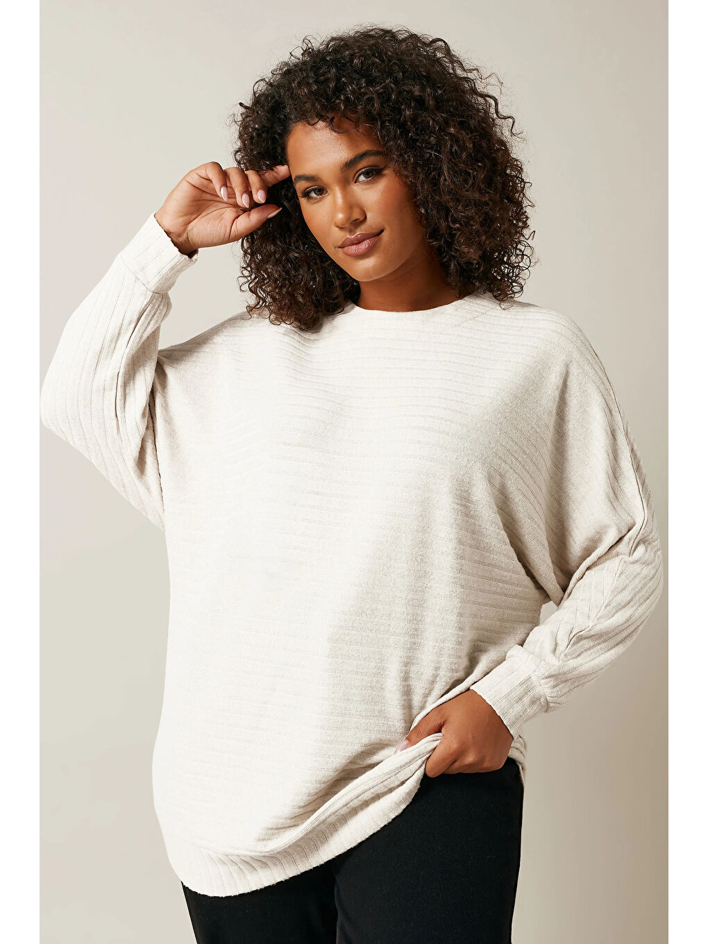 Bej Büyük Beden Uzun Kollu Beli Lastikli Bisiklet Yaka Fitilli Kazak 615140-4