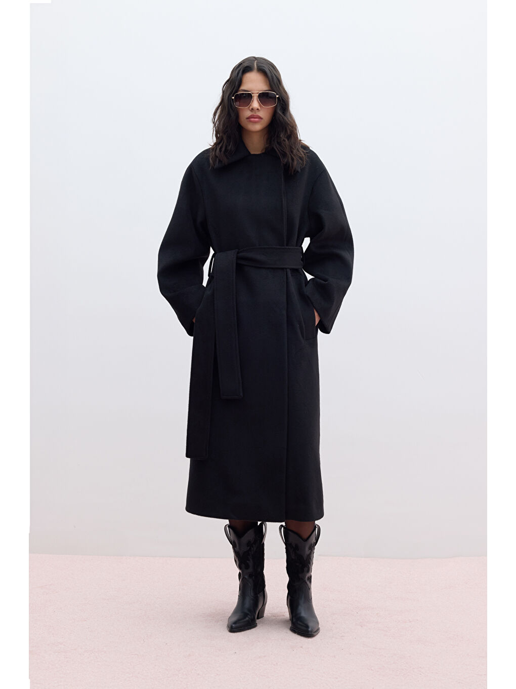 Düz Kapamalı Kaşe Kaban Siyah-5