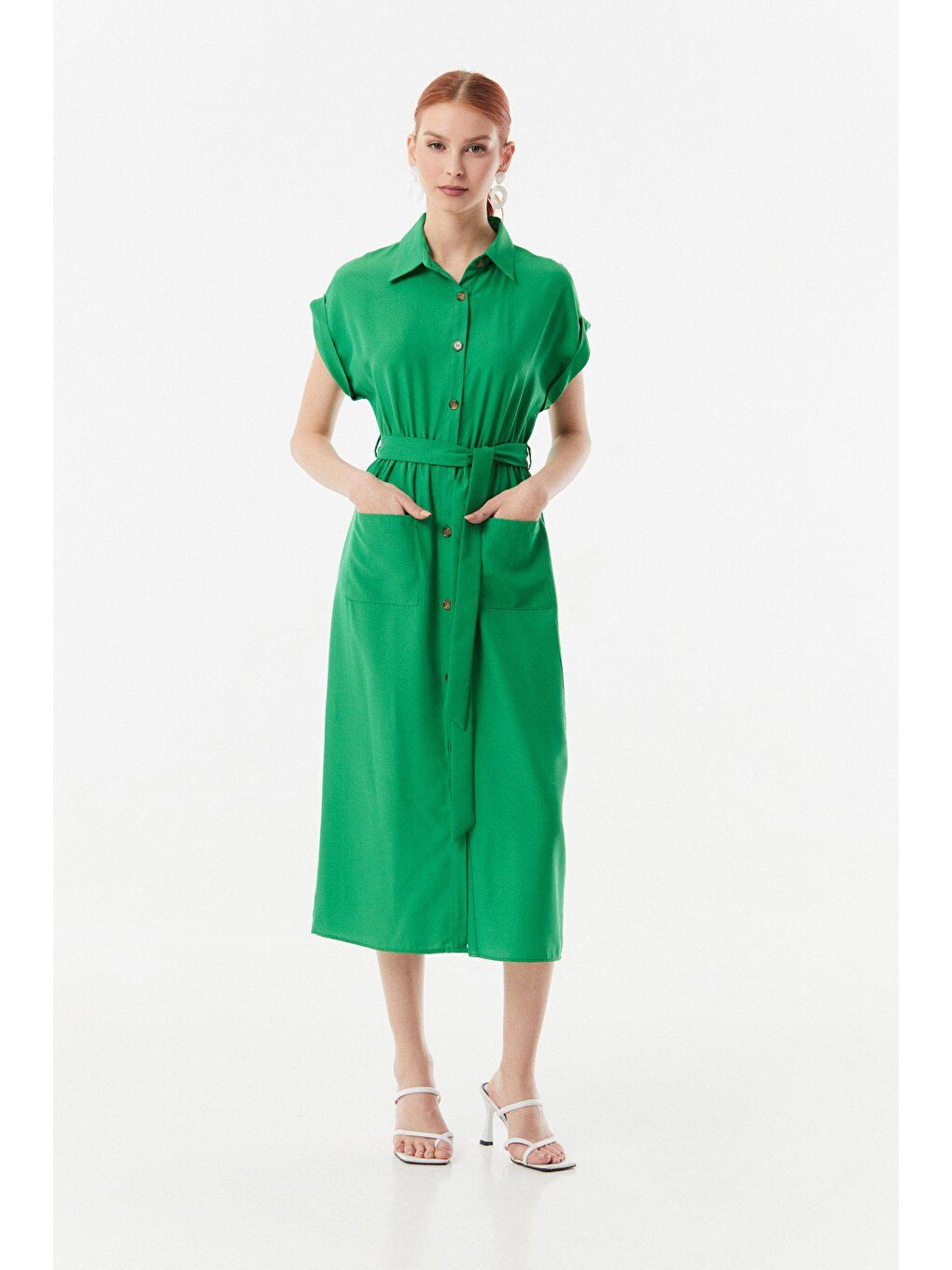 Yeşil Boydan Düğmeli Beli Lastikli Kuşaklı Elbise