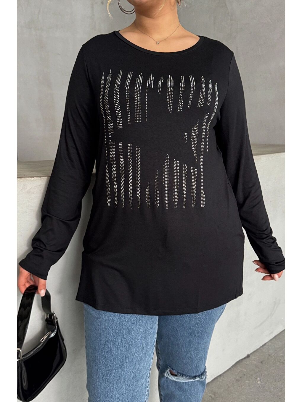 Siyah Büyük Beden Uzun Kollu Bisiklet Yaka Taş İşlemeli İnce Bluz 173716-5