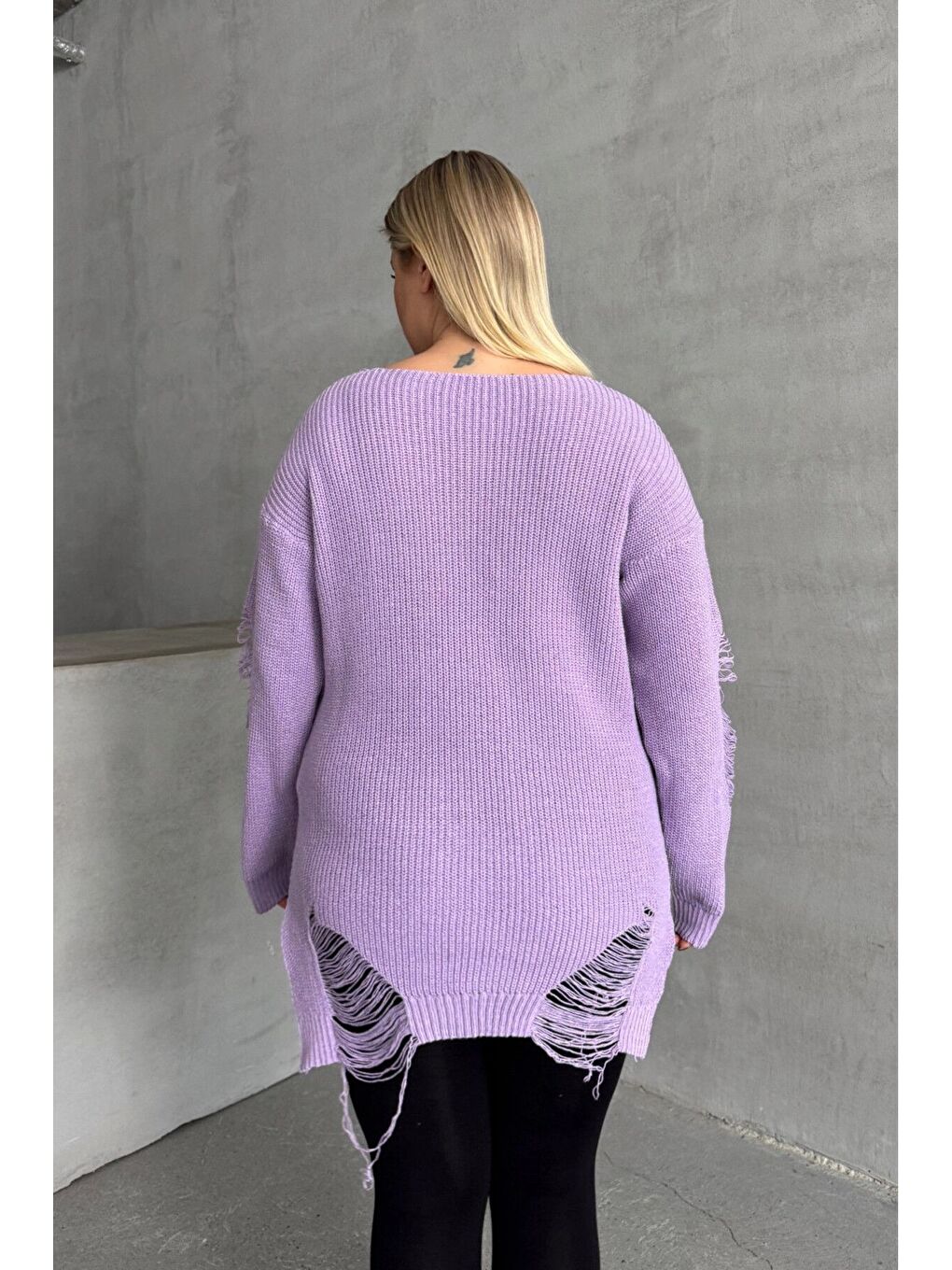 Mor Büyük Beden Uzun Kollu Bisiklet Yaka Yırtık Detaylı Triko Kazak T-3-7