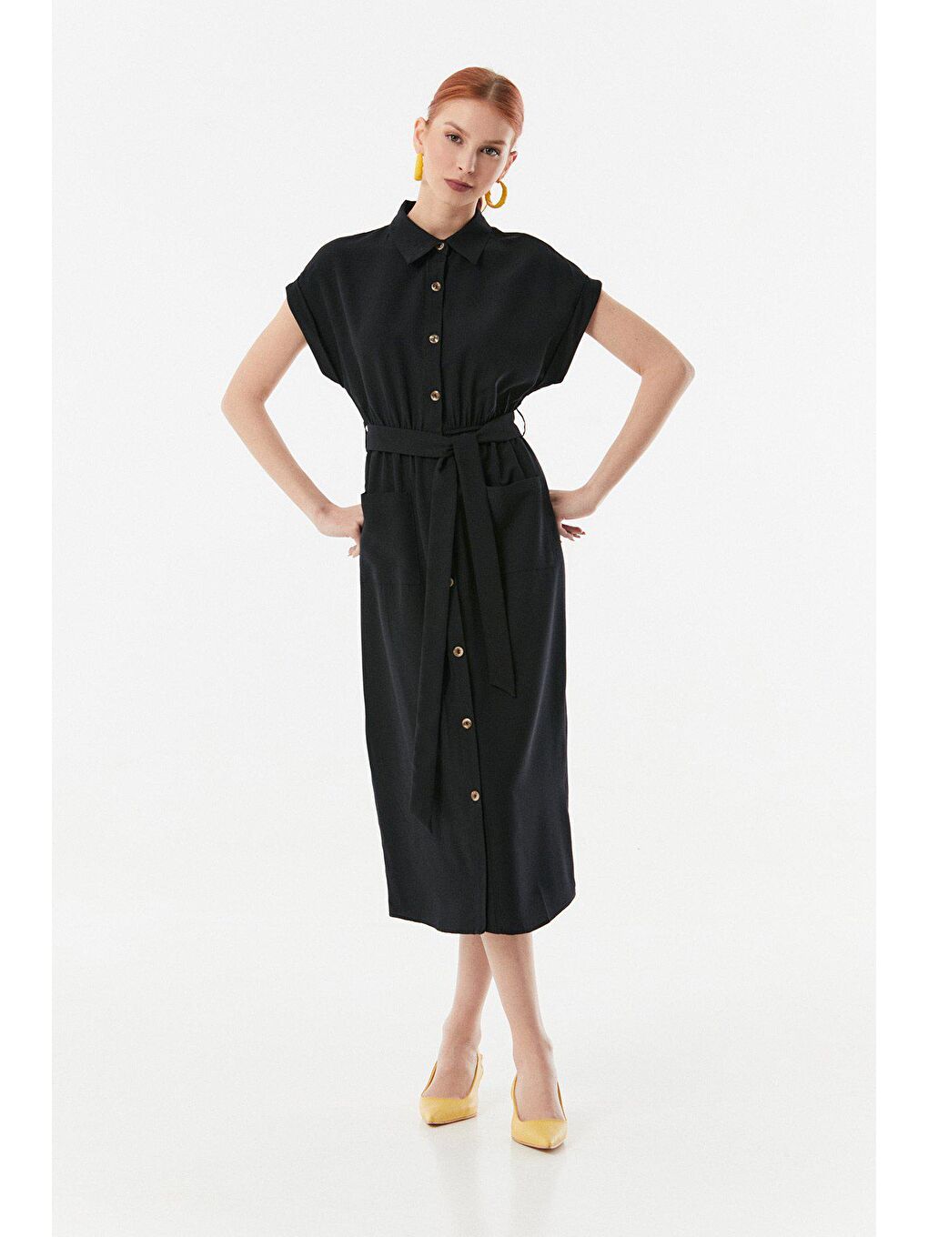 Siyah Boydan Düğmeli Beli Lastikli Kuşaklı Elbise-4