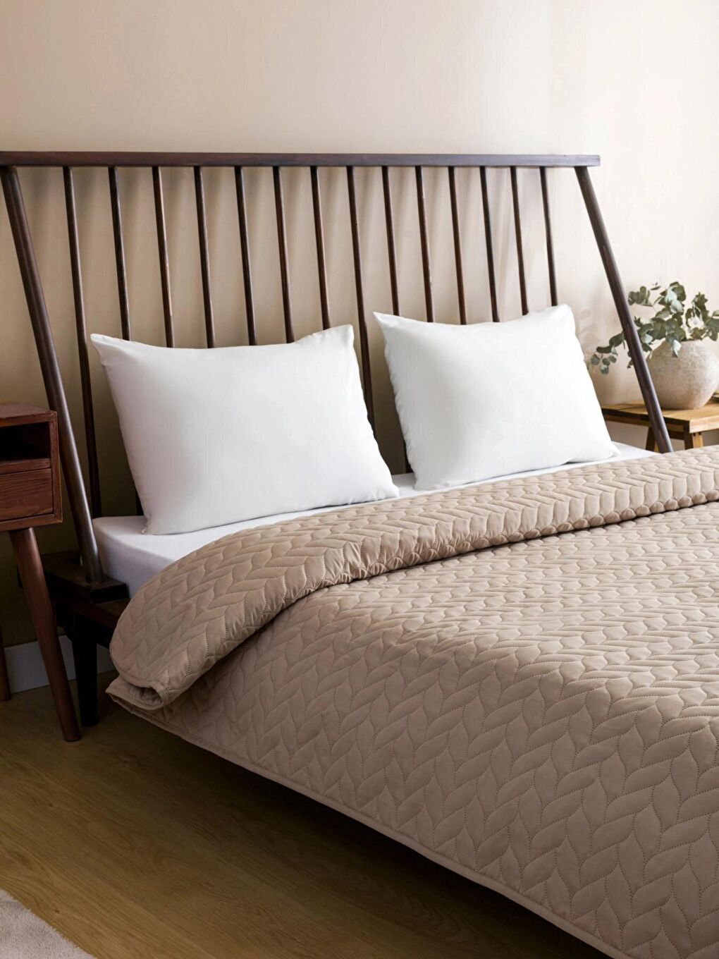 Kahverengi Bedspreado Toprak Yatak Örtüsü Çift Kişilik 230x250