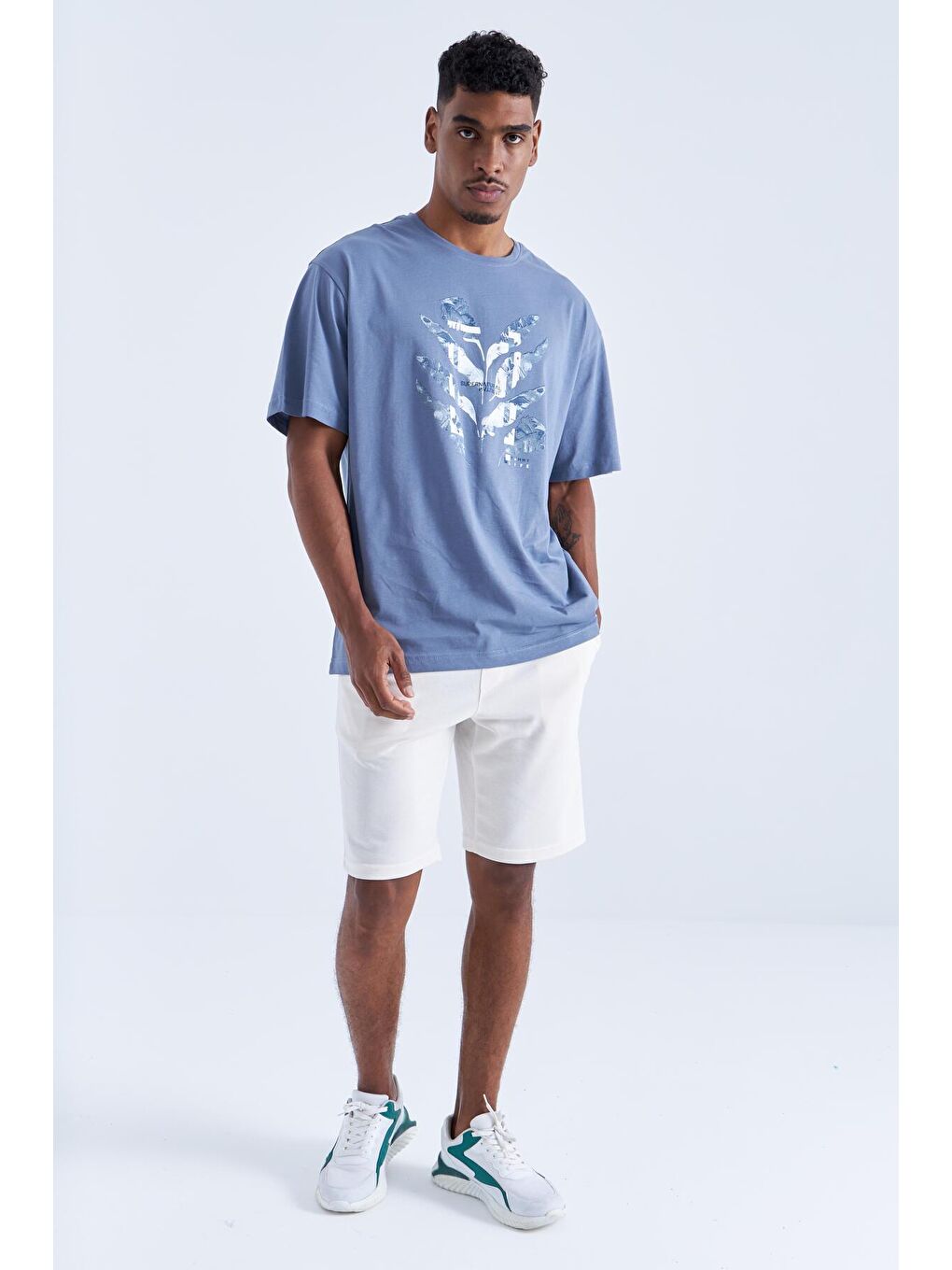 Petrol Büyük Baskılı O Yaka Erkek Oversize Tişört  - 88092-1