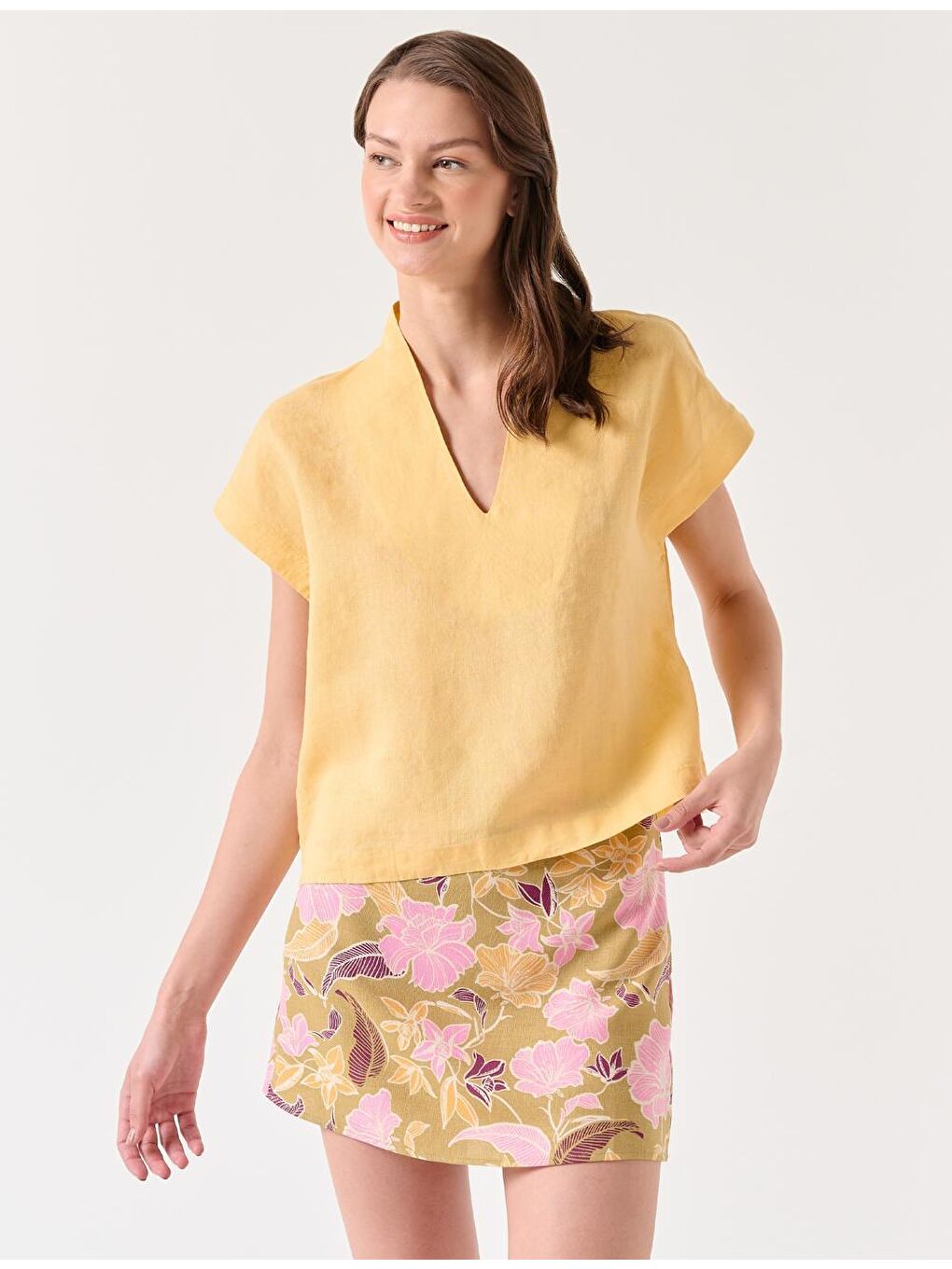 Açık Haki Çiçek Desenli Mini Keten Etek-2