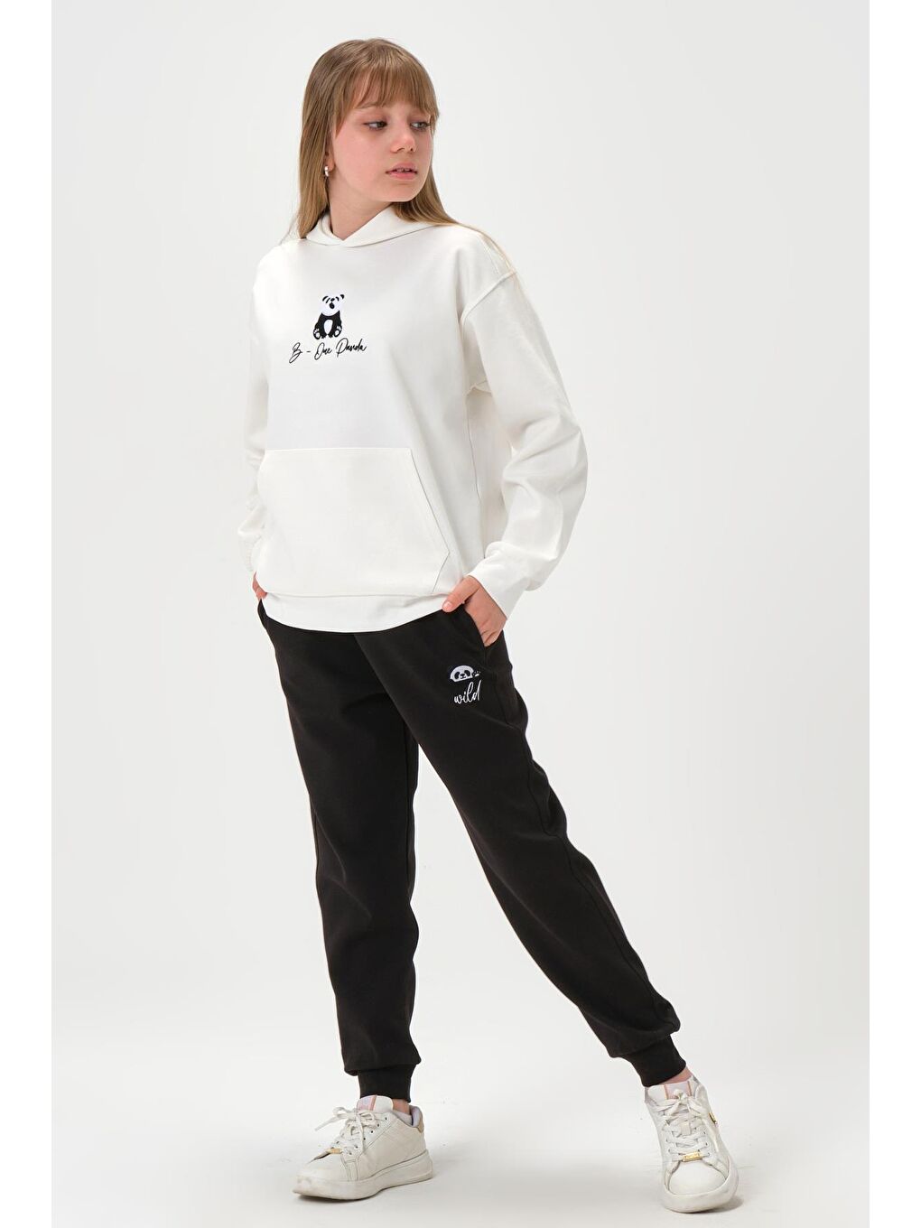 Ekru Kapüşonlu Nakış Detaylı Kız Çocuk Eşofman Takımı-1