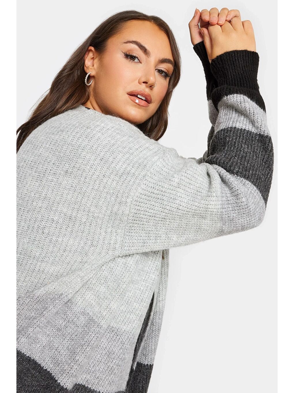 Gri Büyük Beden Uzun Kollu Renk Bloklu Önü Kapamasız Triko Hırka 301881-3