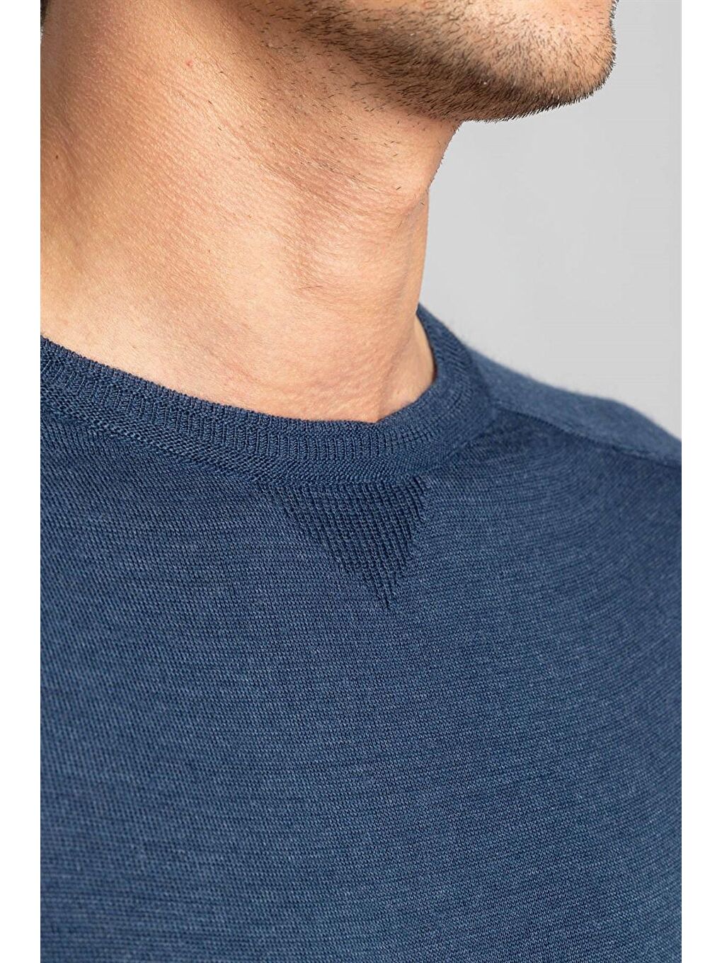 Slim Fit Bisiklet Yaka Düz Yün Erkek İndigo Kazak-2