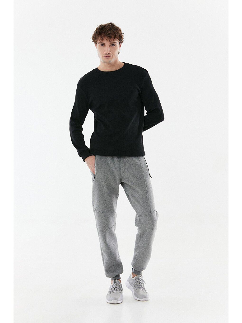 Siyah Basic Fitilli Bisiklet Yaka Sweatshirt-1