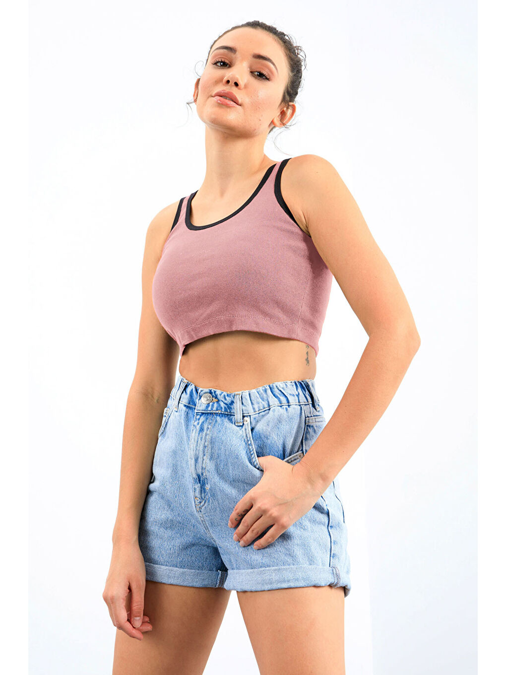Pembe Pudra Basic Sıfır Kol Dar Kalıp U Yaka Kadın Crop Top Atlet - 97162