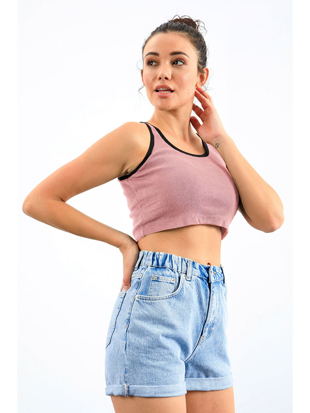 Pembe Pudra Basic Sıfır Kol Dar Kalıp U Yaka Kadın Crop Top Atlet - 97162-2