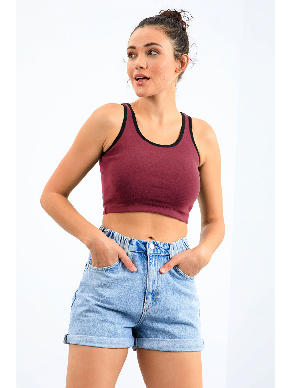 Bordo Basic Sıfır Kol Dar Kalıp U Yaka Kadın Crop Top Atlet - 97162-2