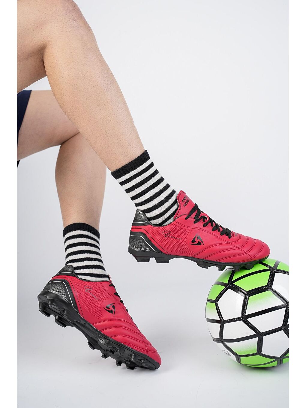 Kırmızı Pas Unisex Krampon Halı Saha Futbol Spor Ayakkabı