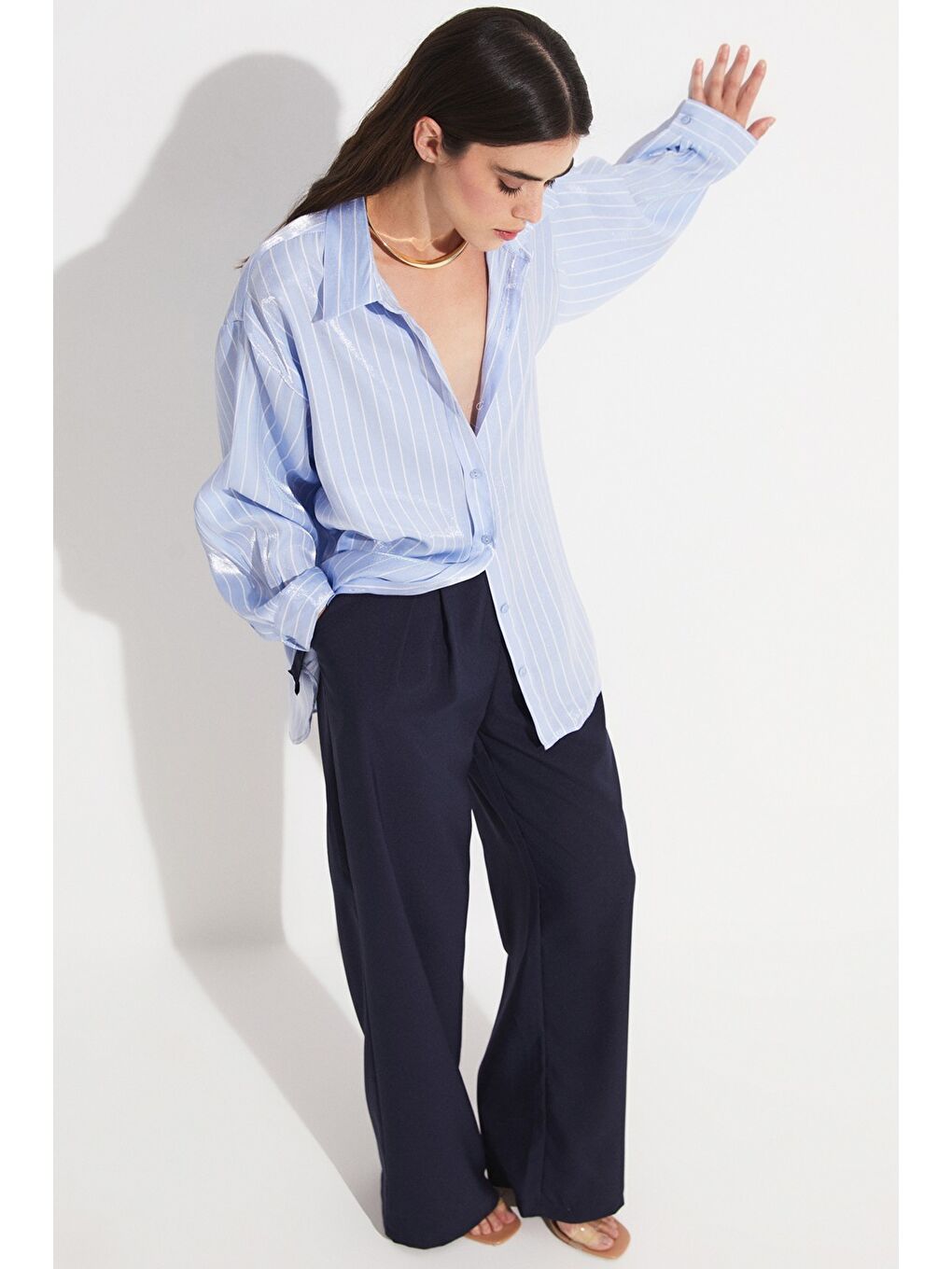 Mavi Kadın Viskon Karışımlı Çizgili Dokuma Gömlek-3