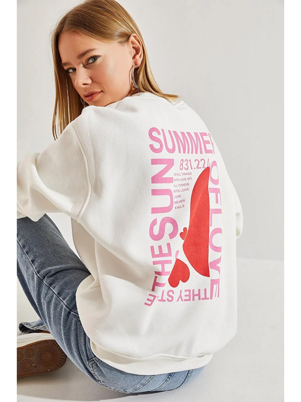 Kırmızı Kadın Kalp Baskılı Üç İplik Şardonlu Sweatshirt