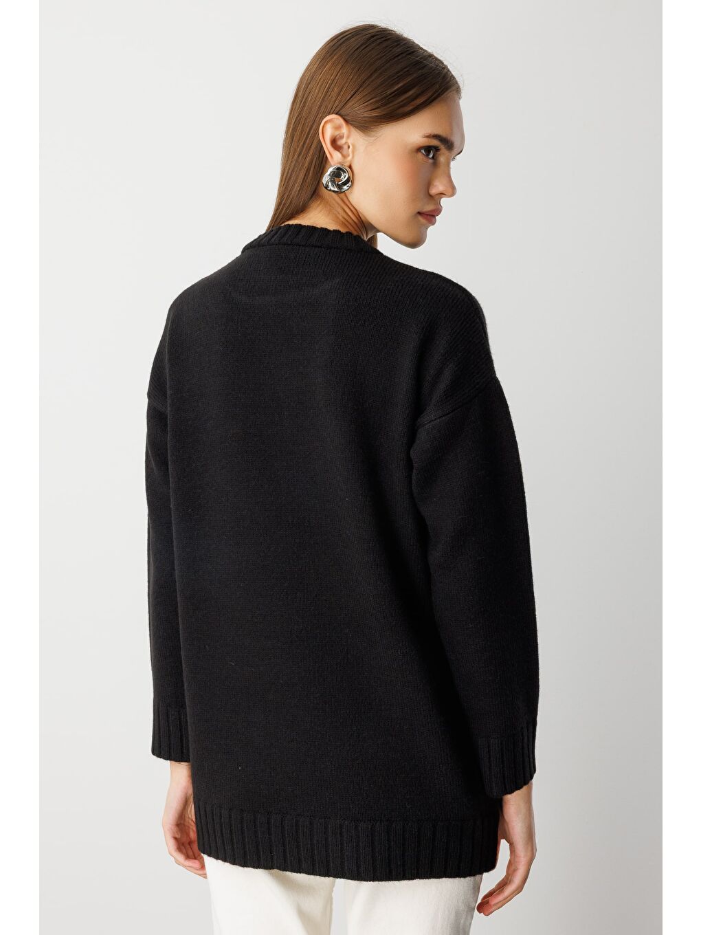 Yuvarlak Yaka Oversize Siyah Triko Kazak-3