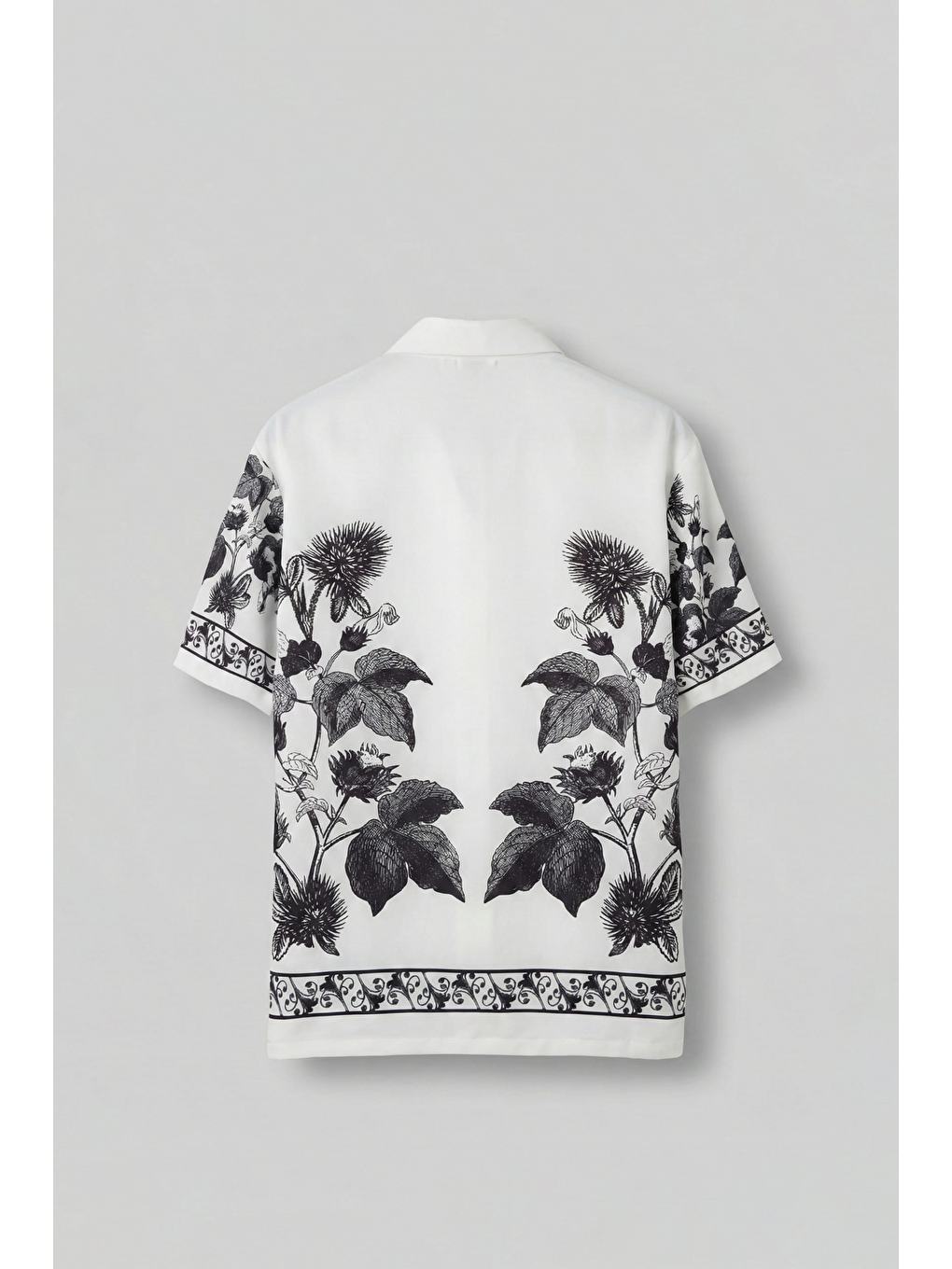 Erkek Oversize Motifli Küba Yaka Kısa Kol Gömlek Ekru-1