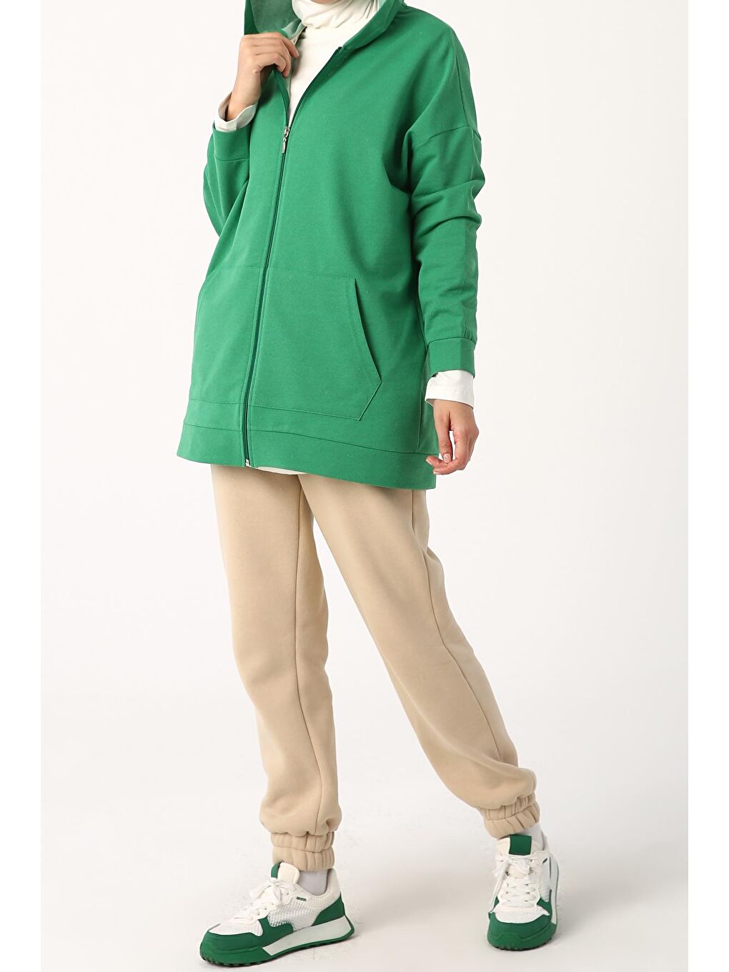 Yeşil Kapüşonlu Fermuarlı Hırka-2