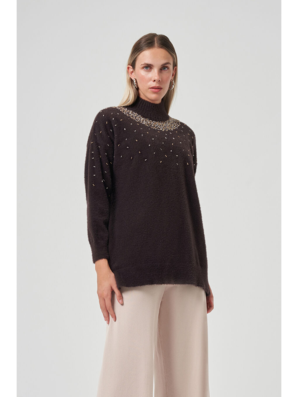 Kahverengi Boncuk İşlemeli Angora Kazak 7003 Acı Kahve-4