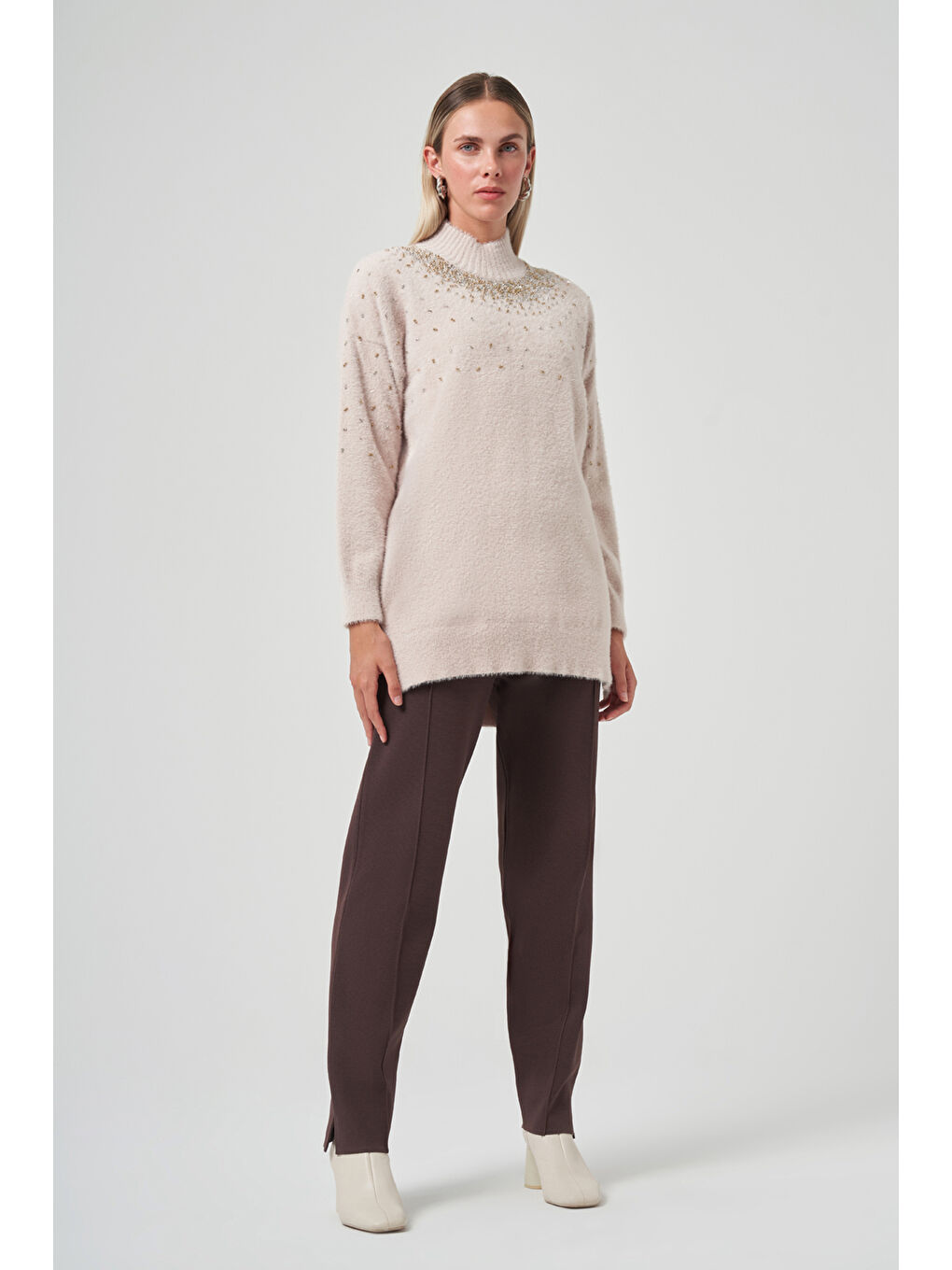 Boncuk İşlemeli Angora Kazak 7003 Bej-4