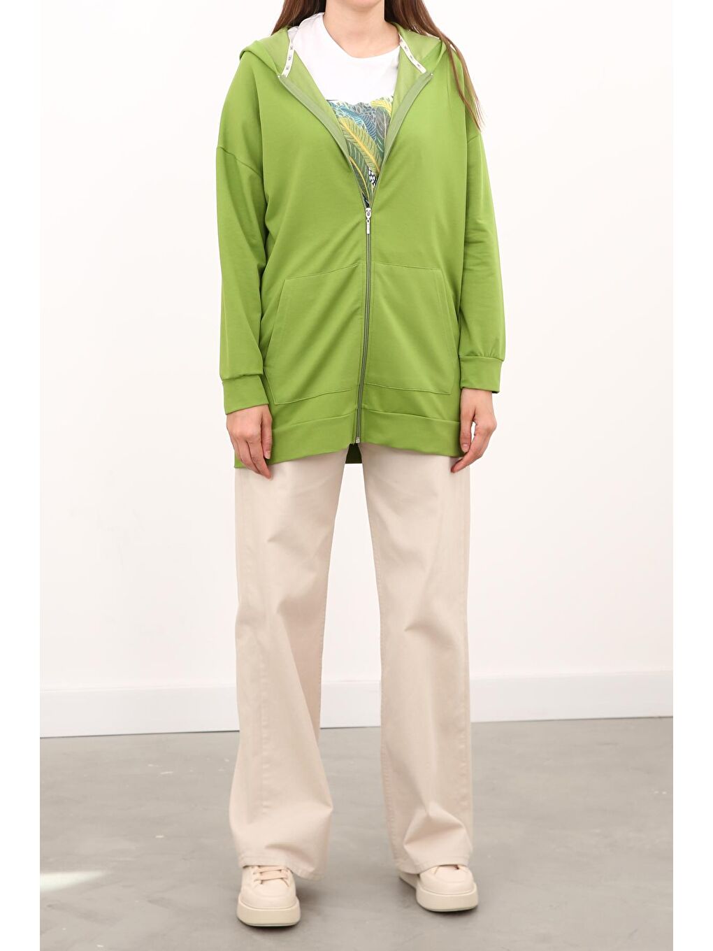 Fıstık Yeşili Kapüşonlu Fermuarlı Hırka-1