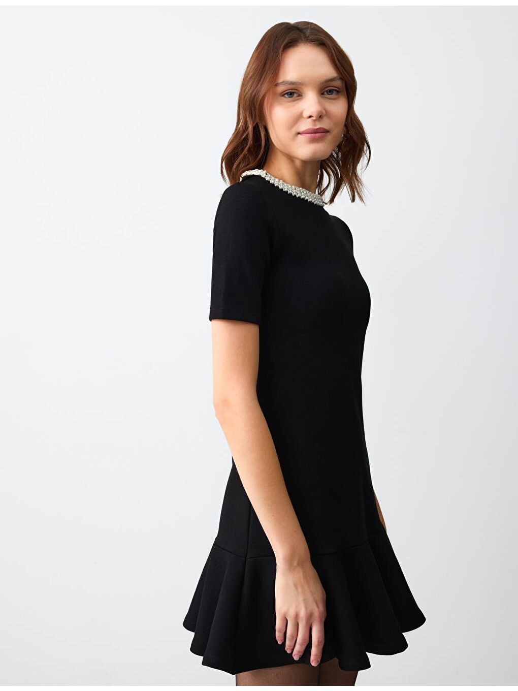 Siyah Dar Kesim Bisiklet Yaka Mini Elbise-3