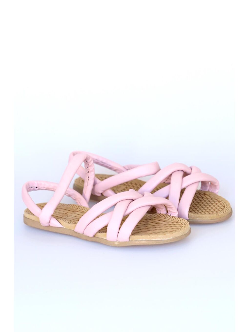 Pembe Rahat Taban İnce Çapraz Şerit Bantlı Kadın Sandalet 41-25-22-3
