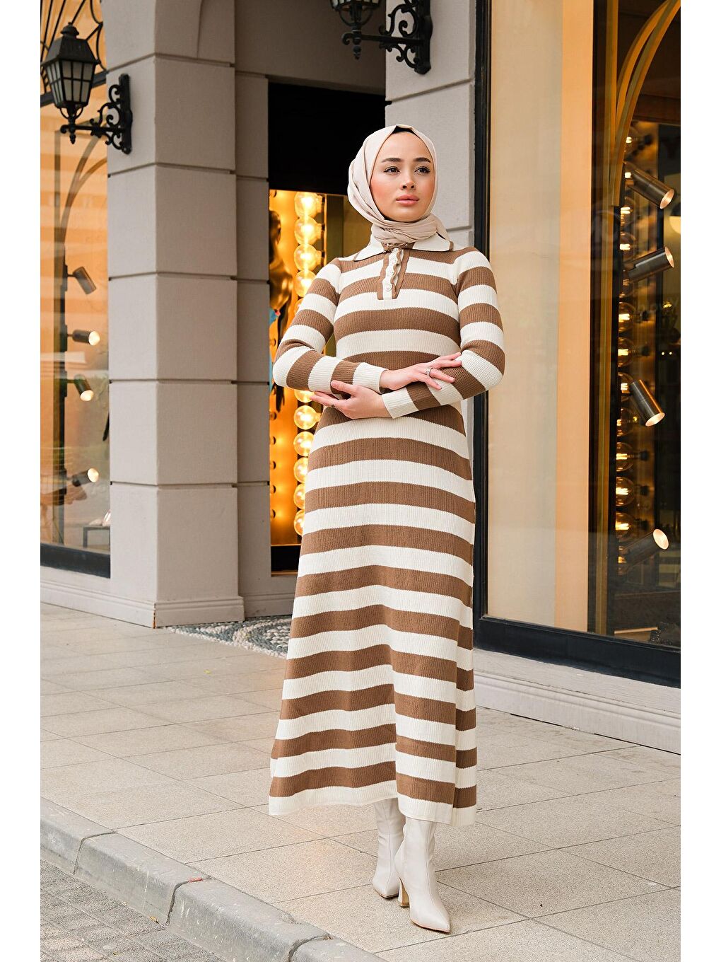 Bej Çizgili Polo Yaka Tesettür Triko Elbise Vizon-4