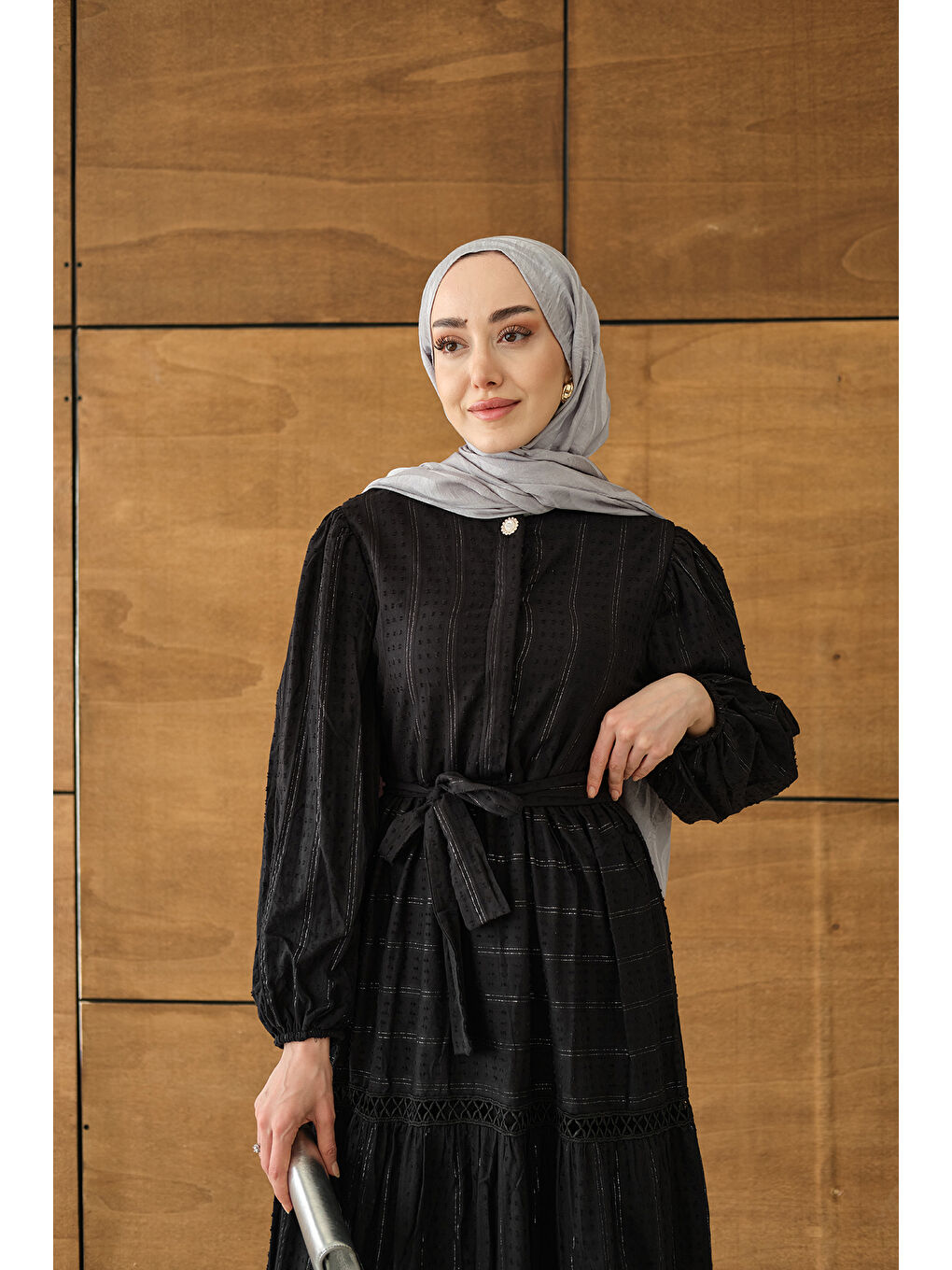 Kadın Nakış Detaylı Simli Jakar Elbise Siyah-1