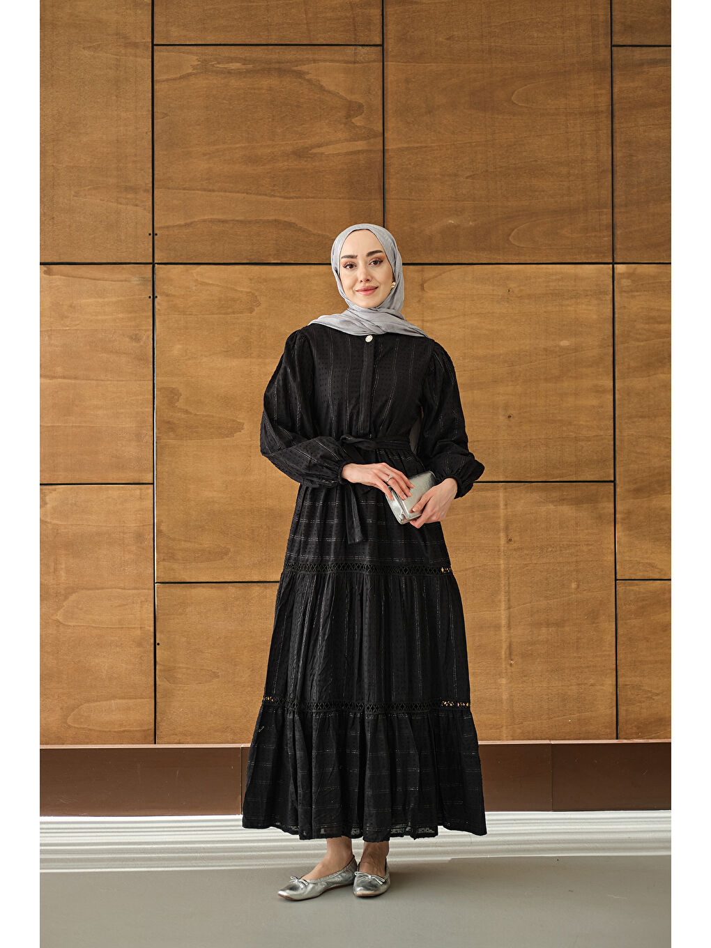 Kadın Nakış Detaylı Simli Jakar Elbise Siyah-3