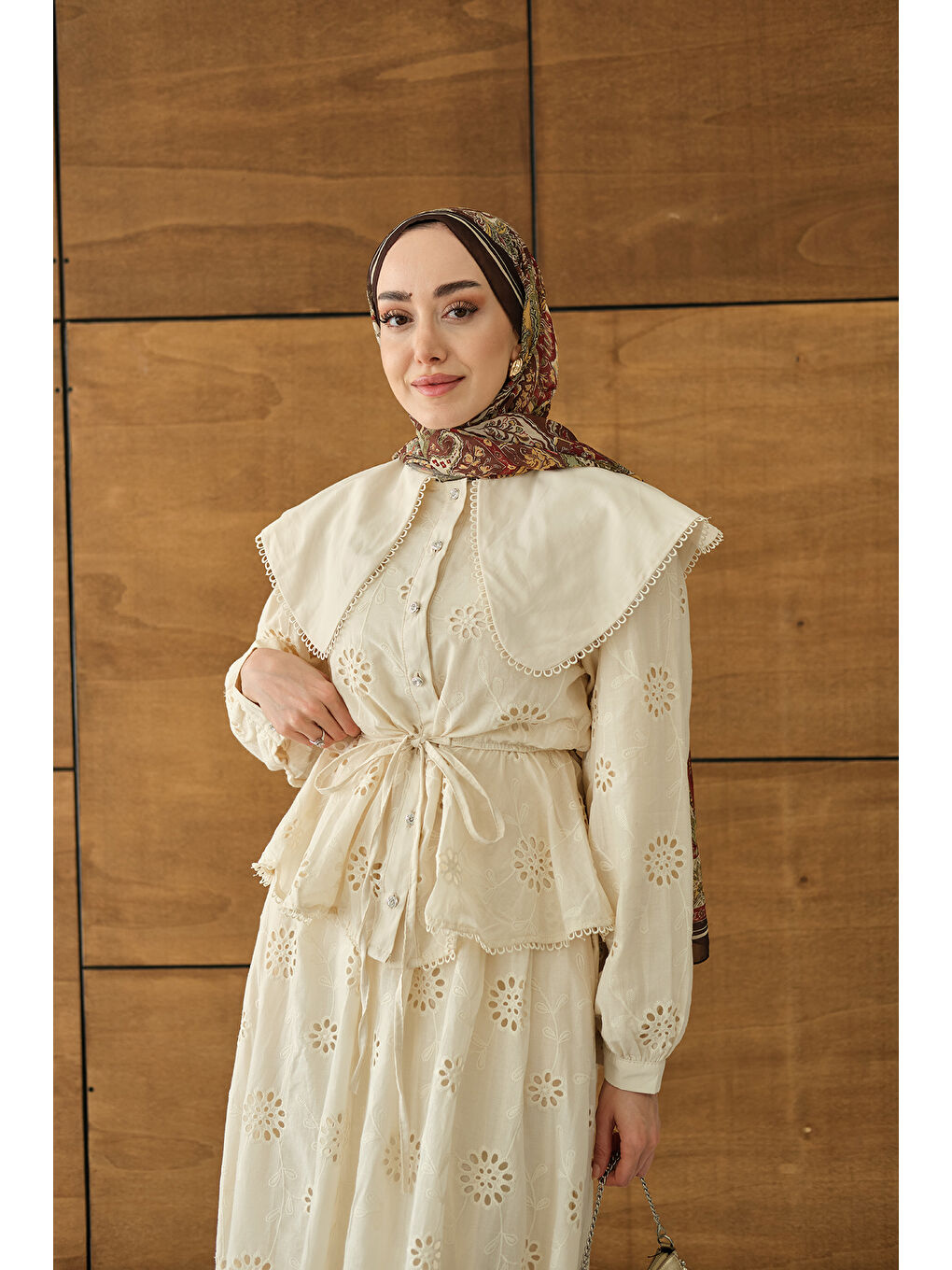 Ekru Kadın Bebe Yaka Dantel Detay Takım Krem-1