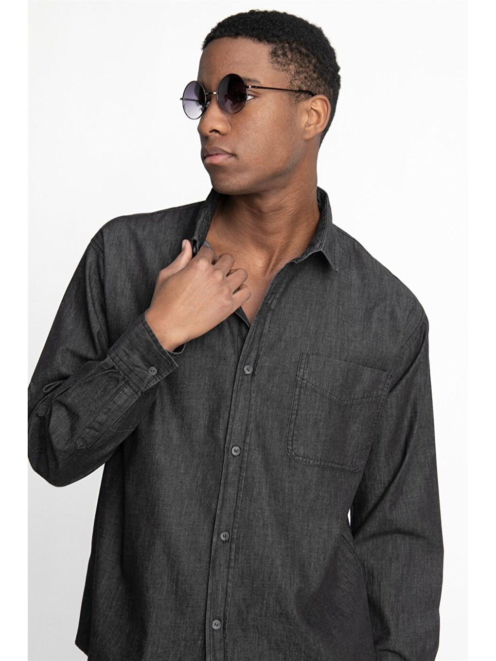 Siyah Relax Fıt Rahat Kalıp Denim Tek Cep Erkek Jean Gömlek