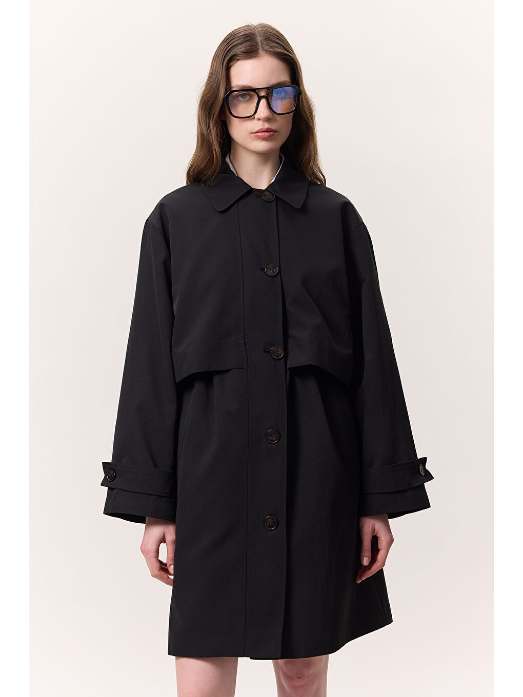 Bel Ayarlamalı Hafif Trençkot Siyah-1