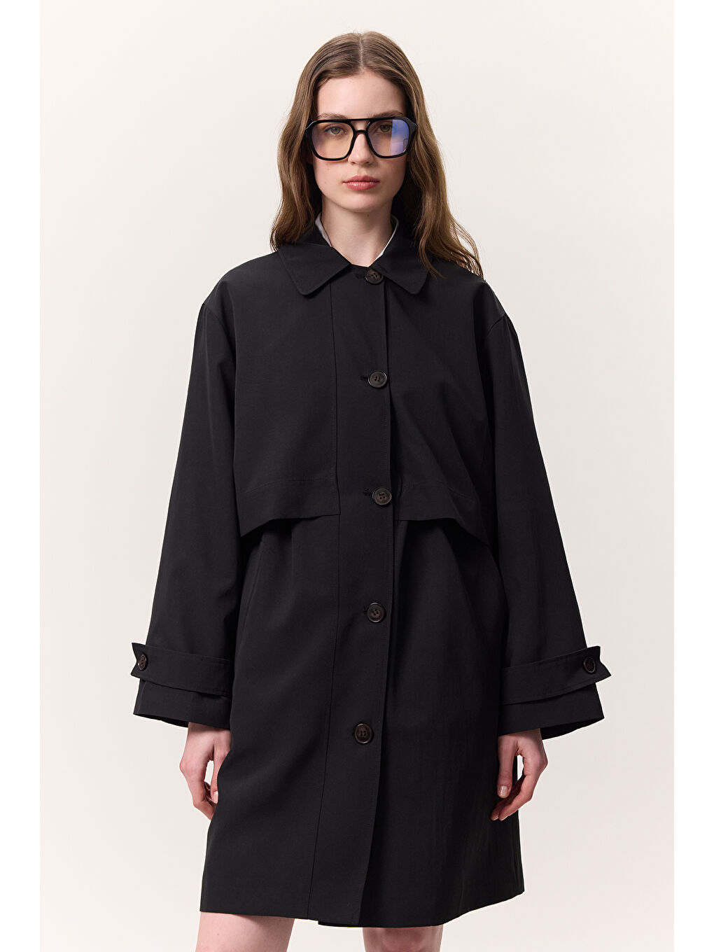 Bel Ayarlamalı Hafif Trençkot Siyah-6